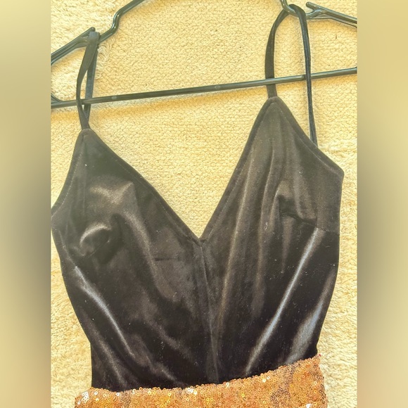 HOMAGE Black Velvet and Rose Gold Sequin Jumpsuit, Size S - Picture 3 of 8